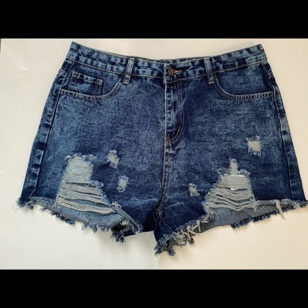 Shein blue distressed denim shorts size L